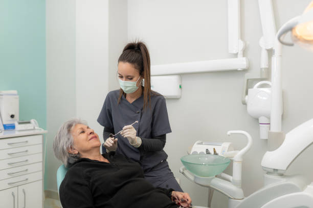 Best Broken or Cracked Tooth Emergency Dentist in Zeeland, MI