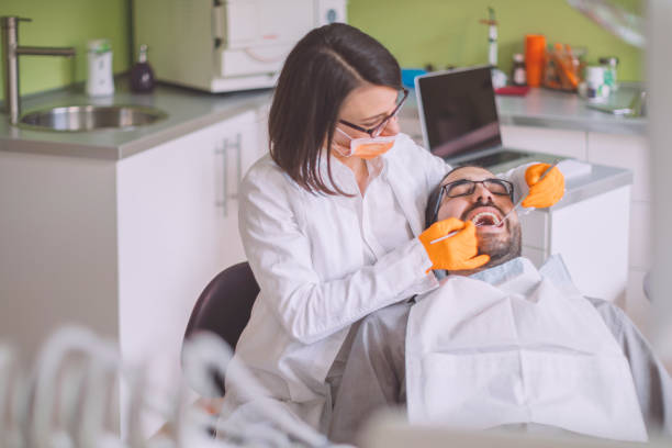 Best Mobile Emergency Dentist in Zeeland, MI